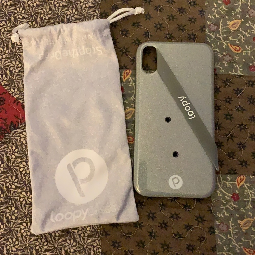 iPhone XR loopy case